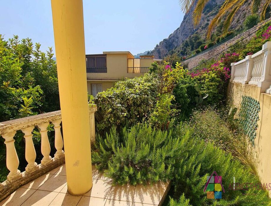 One bedroom apartment with terrace and garden, panoramic view of the Sea & Monaco